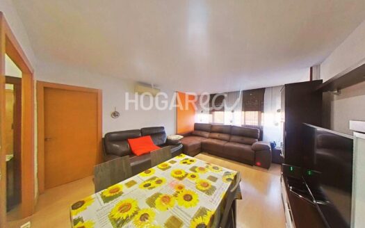 REF 10282 PISO PARA ENTRAR A VIVIR EN CAMPS BLANC, ST BOI DE LLOBREGAT DE 3 HABITACIONES. LISTO PARA ENTRAR A VIVIR.
